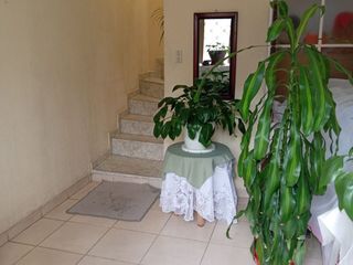 Foto 5 de CASA RENTANDO EN VENTA MOSQUERA, C/MARCA, COL