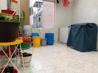 Foto 7 de CASA RENTANDO EN VENTA MOSQUERA, C/MARCA, COL