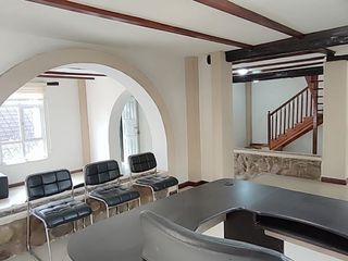 Foto 1 de Casa en venta sector Coliseo- Cuenca