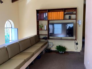Foto 7 de Venta Casa tipo Triplex en Av. Principal, Surquillo