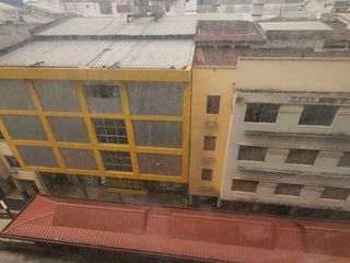 Foto 9 de En venta estratégica oficina en el Edificio Finec, centro de Guayaquil