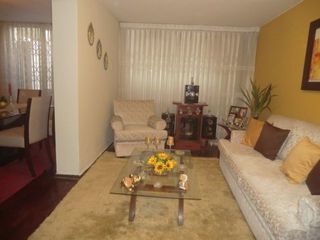 Foto 1 de Ocasión !! Vendo casa cerca a parque !