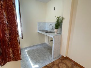 Foto 3 de ALQUILO AMPLIA HABITACIÓN CON COCINA Y BAÑO CERCA A LA MUNICIPALIDAD DE LOS OLIVOS
