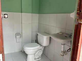 Foto 4 de ALQUILO AMPLIA HABITACIÓN CON COCINA Y BAÑO CERCA A LA MUNICIPALIDAD DE LOS OLIVOS