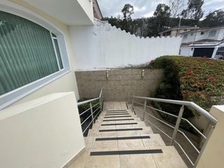 Foto 7 de Venta amplia casa 3 dormitorios en la Urbanización El Condado
