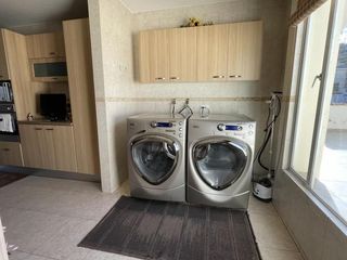 Foto 9 de Venta amplia casa 3 dormitorios en la Urbanización El Condado