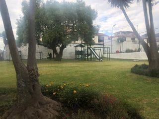 Foto 24 de Venta amplia casa 3 dormitorios en la Urbanización El Condado