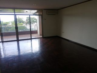 VENDO DEPARTAMENTO MALECON 2000