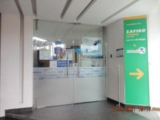 Foto 4 de VENDEMOS LOCAL COMERCIAL 212