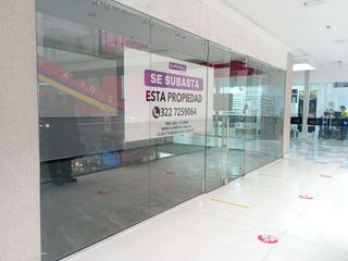 Foto 7 de VENDEMOS LOCAL COMERCIAL CENTRO COMERCIAL PUERTA GRANDE