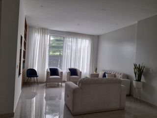 Foto 5 de VENTA DE CASA POR LA VÌA CHONE EN URB. PRIVADA