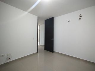 Foto 5 de Apartamento en arriendo en Ciudad Jardin.
