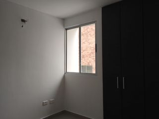 Foto 7 de Apartamento en arriendo en Ciudad Jardin.