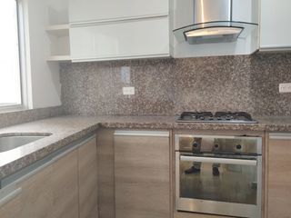 Foto 12 de Apartamento en arriendo en Ciudad Jardin.