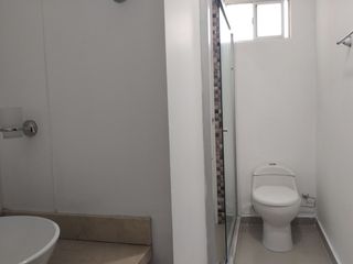 Foto 13 de Apartamento en arriendo en Ciudad Jardin.