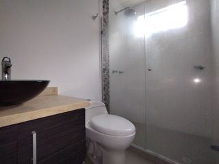 Foto 14 de Apartamento en arriendo en Ciudad Jardin.
