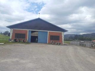 Foto 6 de Excelente terreno en venta 10.000m2 mas Nave Industrial Vía Cumbe