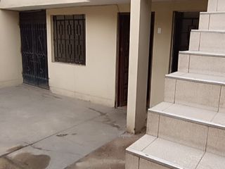 Foto 18 de Casa de 2 Pisos con 2 Cocheras en Venta, Ideal para Remodelar 180M2
