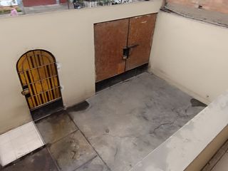 Foto 44 de Casa de 2 Pisos con 2 Cocheras en Venta, Ideal para Remodelar 180M2