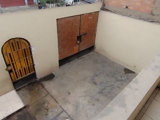 Foto 45 de Casa de 2 Pisos con 2 Cocheras en Venta, Ideal para Remodelar 180M2