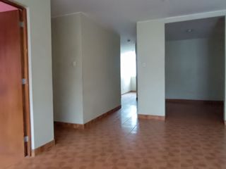 Foto 40 de Casa de 2 Pisos con 2 Cocheras en Venta, Ideal para Remodelar 180M2