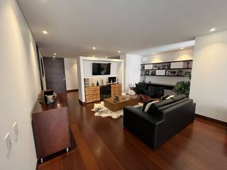 Foto 2 de VENTA HERMOSO APARTAMENTO COLINA CAMPESTRE BOGOTA COLOMBIA.