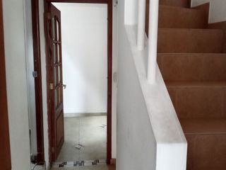 Se Vende Casa - Inmobiliaria e Inversiones Emanuel