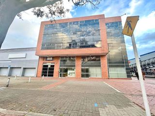 Foto 10 de EDIFICIO DE OFICINAS Y LOCALES EN VENTA SECTOR NIZA SUBA BOGOTÁ