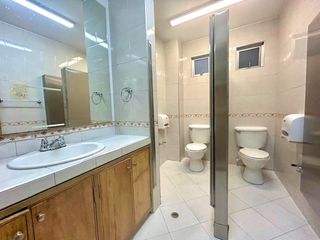 Foto 14 de EDIFICIO DE OFICINAS Y LOCALES EN VENTA SECTOR NIZA SUBA BOGOTÁ