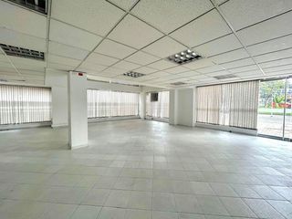 Foto 20 de EDIFICIO DE OFICINAS Y LOCALES EN VENTA SECTOR NIZA SUBA BOGOTÁ