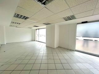 Foto 22 de EDIFICIO DE OFICINAS Y LOCALES EN VENTA SECTOR NIZA SUBA BOGOTÁ