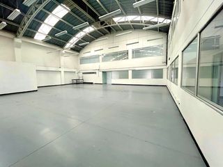 Foto 52 de EDIFICIO DE OFICINAS Y LOCALES EN VENTA SECTOR NIZA SUBA BOGOTÁ