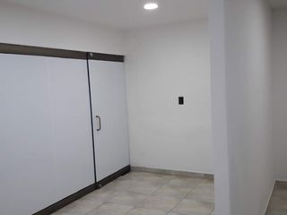 Oficina en arriendo en Alto Prado.