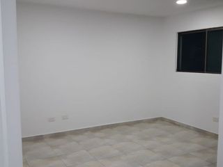 Oficina en arriendo en Alto Prado.