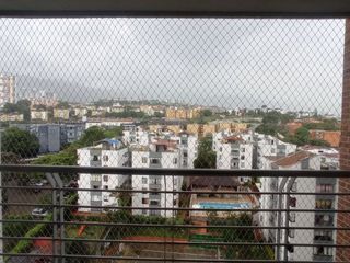 Venta de apto en Diamante 2 cerca al cacique, piso alto, con vista y muy fresco