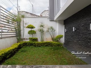 Foto 22 de Se vende casa en La Urbanización Sierra Nevada -Loja