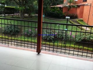 Foto 1 de CIUDAD JARDIN VENDO CASA CONJUNTO RESIDENCIAL