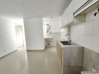 Alquiler 4 dorm, 3 baños, quinto piso super amplio