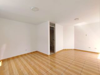 Alquiler 4 dorm, 3 baños, quinto piso super amplio