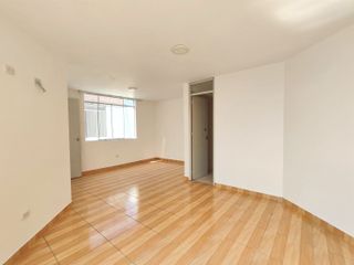 Alquiler 4 dorm, 3 baños, quinto piso super amplio