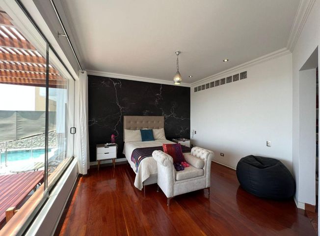 place photo 49