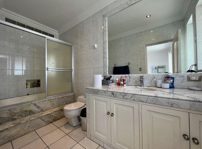 place photo 50