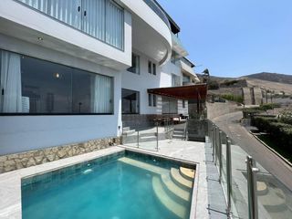 Foto 57 de VENTA CASA CASUARINAS A.C. 647 m2 REMODELADA/4 PISOS/05 DORMITORIOS/PISCINA/VISTA PANORAMICA