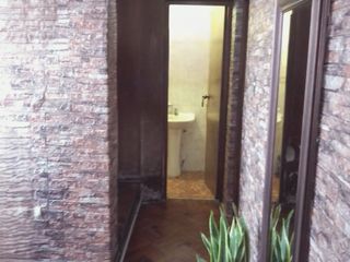 Foto 8 de ¡Casa como terreno en Venta en Lima Cercado - Excelente Oportunidad de Inversión!
