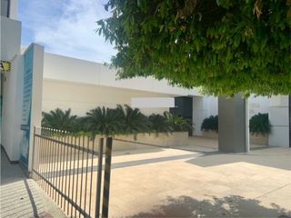 Foto 1 de CASA COMERCIAL DE UNA PLANTA