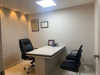 Foto 6 de CASA COMERCIAL DE UNA PLANTA