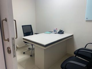 Foto 9 de CASA COMERCIAL DE UNA PLANTA