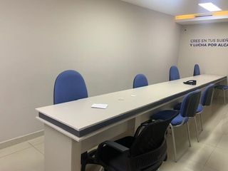 Foto 13 de CASA COMERCIAL DE UNA PLANTA