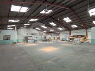 Foto 2 de NAVE O BODEGA EN RENTA, CHOLA CUENCANA - HUAYNACAPAC