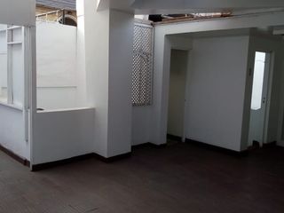 Foto 3 de CASA IDEAL OFICINA URB. SANTA BEATRIZ CERCADO DE LIMA